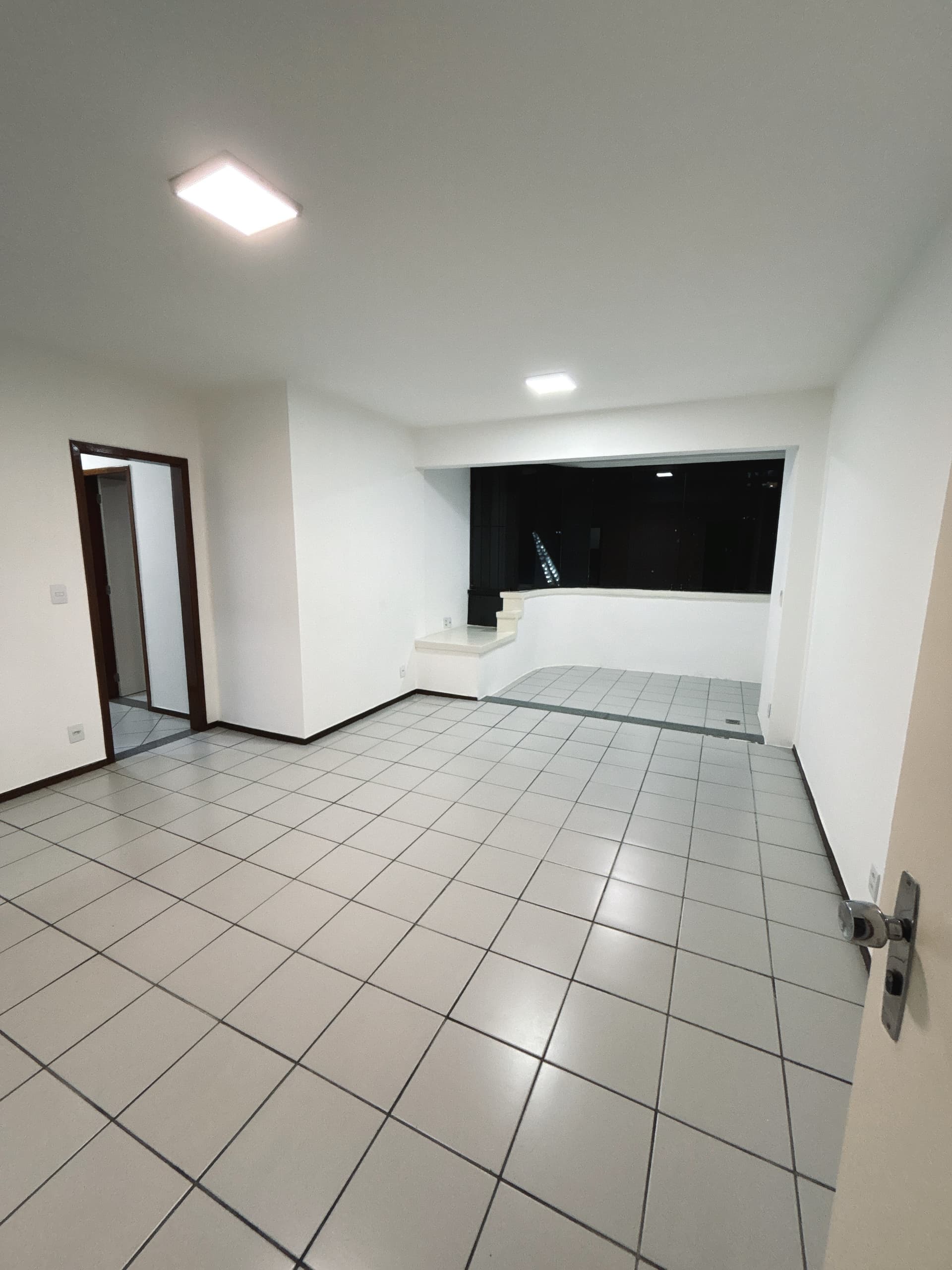 Apartamento 3 Quartos no Edifício Saint James Park | Andar Alto e Nascente