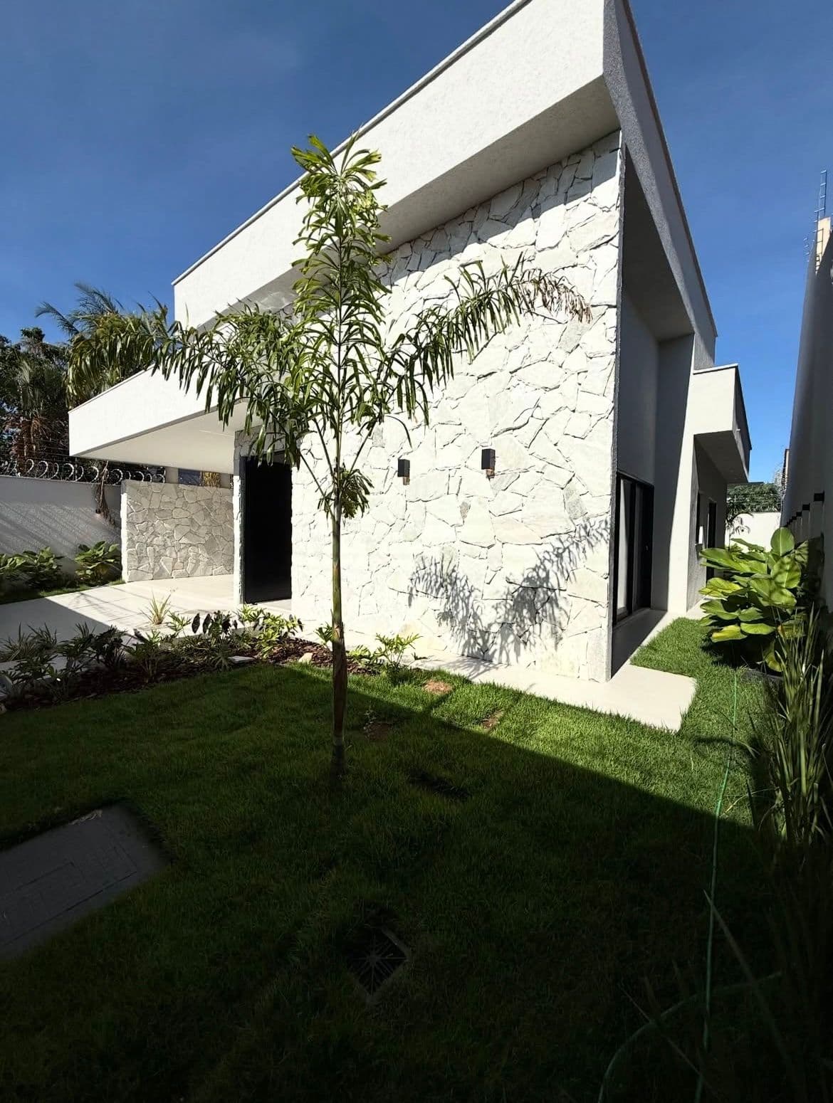 Casa 3 suítes plenas no Jardim Atlântico - Próximo ao parque Cascavel