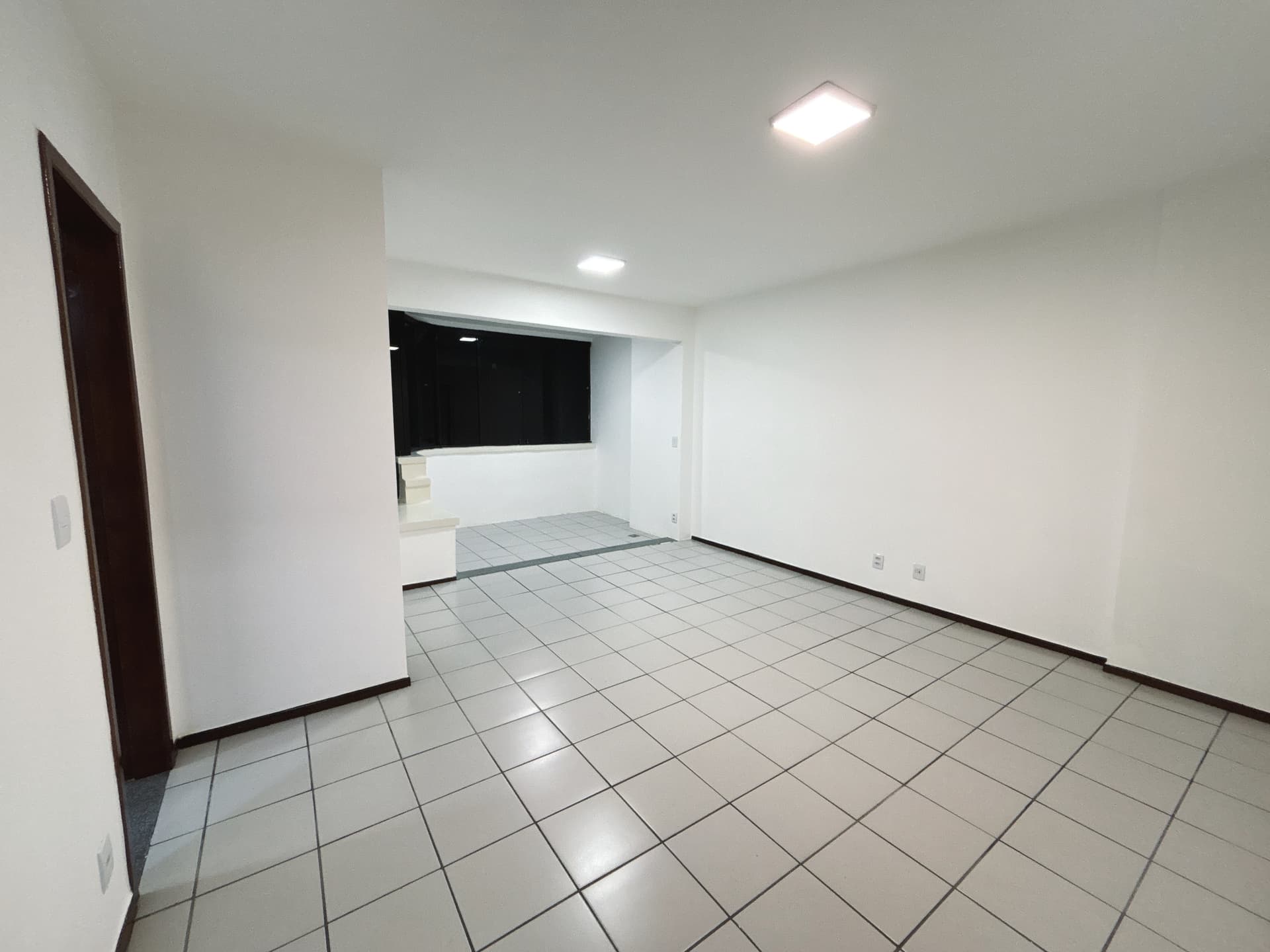 Apartamento 3 Quartos no Edifício Saint James Park | Andar Alto e Nascente