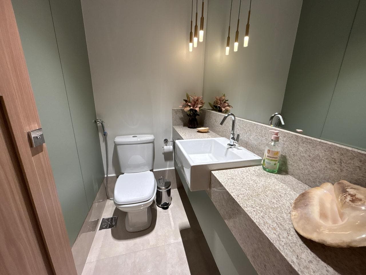 Apartamento Mobiliado e Decorado Mariela Romano 2 Suítes Plenas Setor Marista 115m²