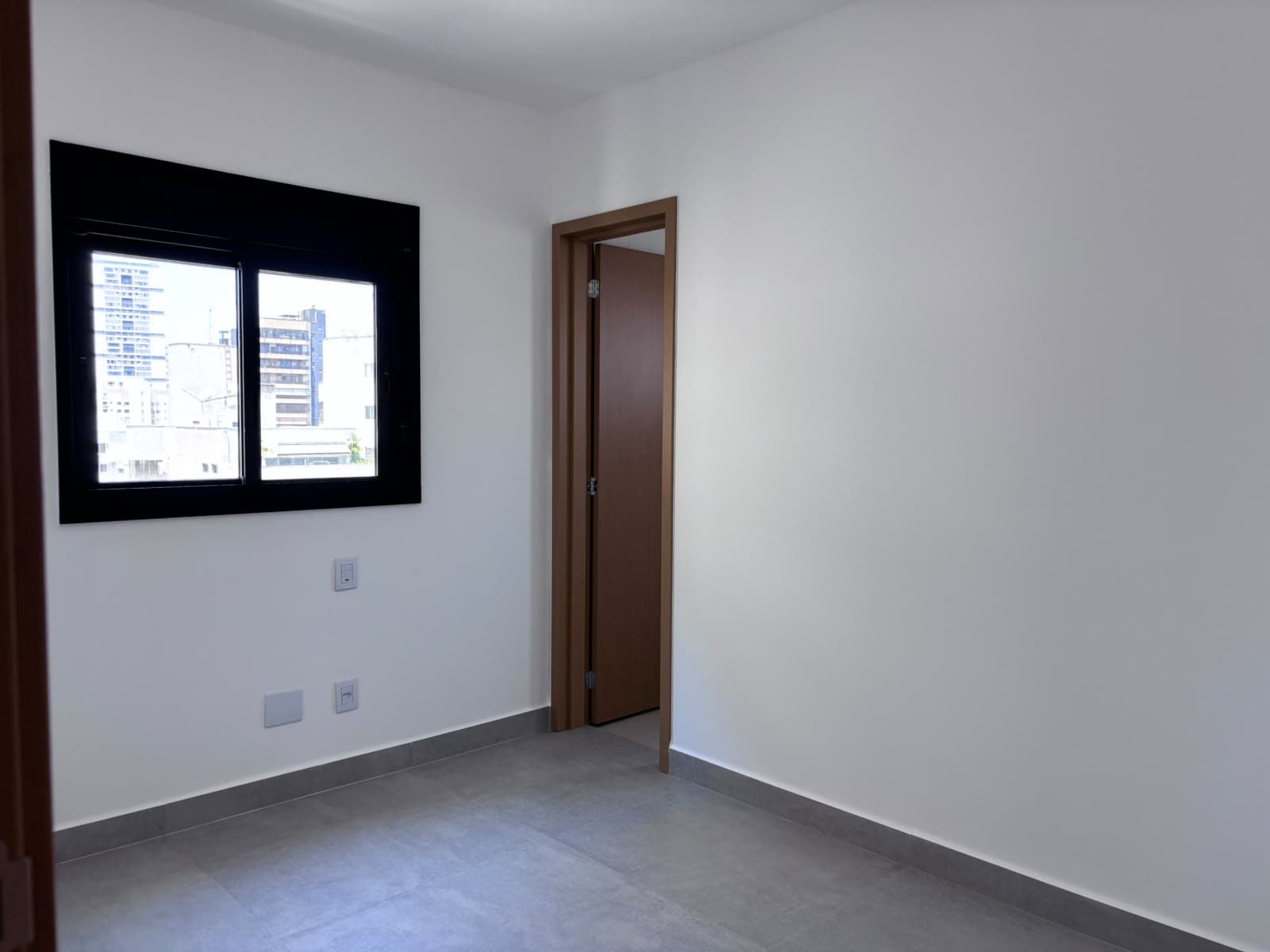 APARTAMENTO 3 SUITES 102M² - SETOR OESTE